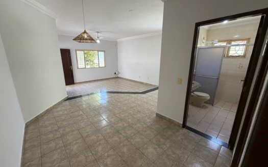 Casa de 3 Quartos na 110 Sul