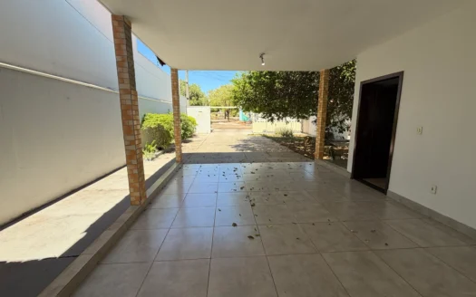 Casa de 3 Quartos na 110 Sul