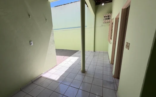 Casa de 3 Quartos na 110 Sul
