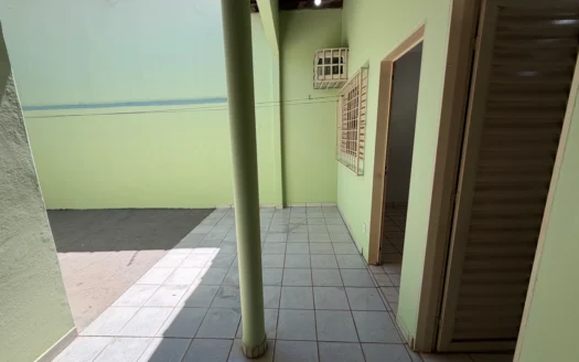 Casa de 3 Quartos na 110 Sul