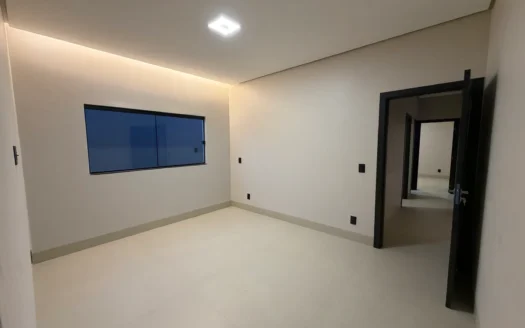 Casa com 3 Quartos na 1503 Sul
