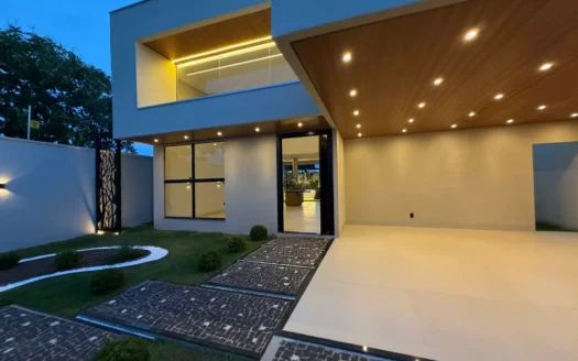 Casa com 3 Quartos na 1503 Sul