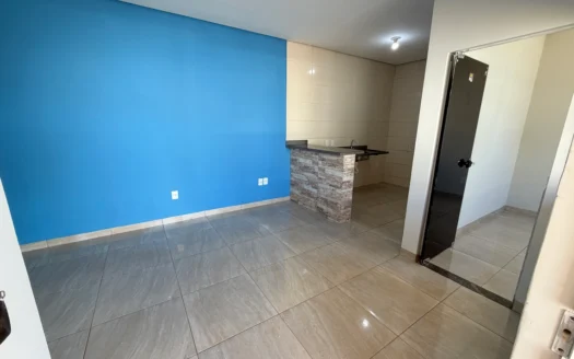 Casa com 2 Quartos na 504 Norte