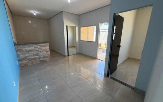 Casa com 2 Quartos na 504 Norte