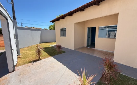 Casa com 2 Quartos na 504 Norte