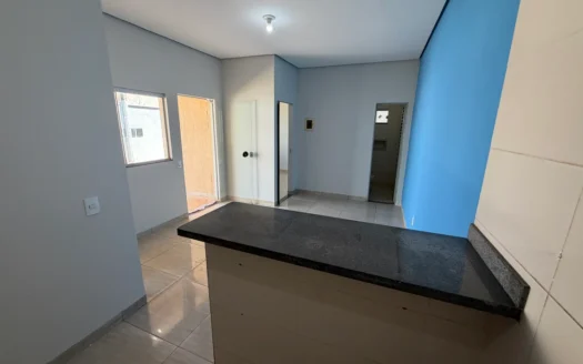 Casa com 2 Quartos na 504 Norte