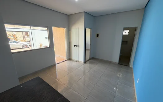Casa com 2 Quartos na 504 Norte