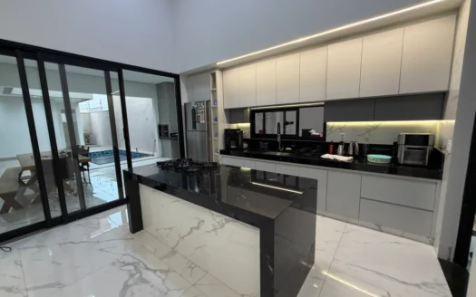 Casa com 3 Suítes Plenas na 505 Sul