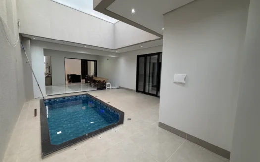 Casa com 3 Suítes Plenas na 505 Sul