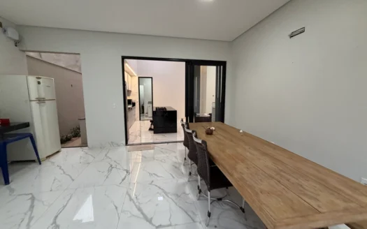 Casa com 3 Suítes Plenas na 505 Sul