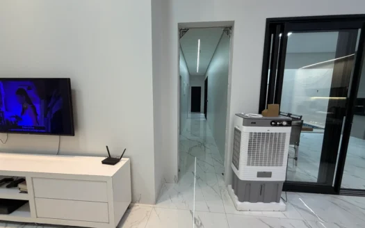 Casa com 3 Suítes Plenas na 505 Sul