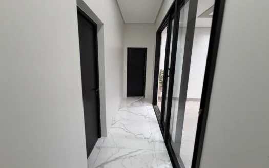 Casa com 3 Suítes Plenas na 505 Sul