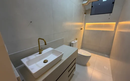 Casa com 3 Suítes na 505 Sul