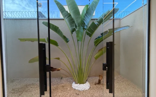 Casa com 3 Suítes na 505 Sul