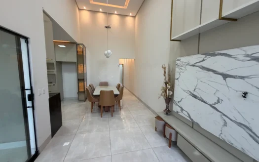 Casa com 3 Quartos na 604 Norte