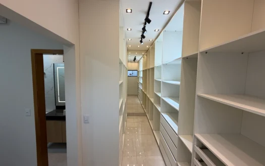 Casa com 3 Quartos na 604 Norte