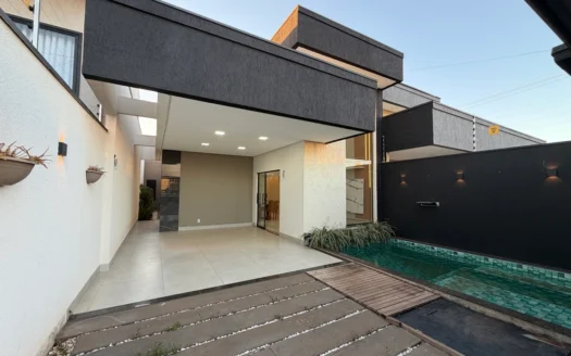 Casa com 3 Quartos na 604 Norte
