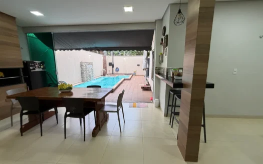 Casa de 3 Quartos na 606 Sul