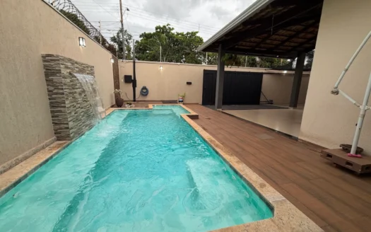 Casa de 3 Quartos na 606 Sul