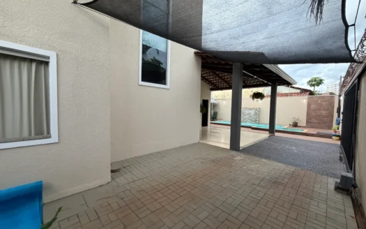 Casa de 3 Quartos na 606 Sul