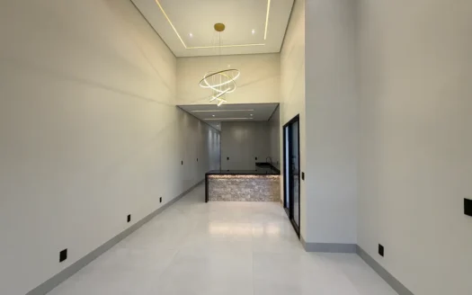 Casa Alto Padrão de 3 Suítes