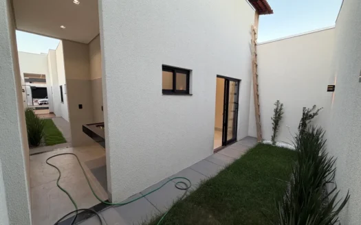 Casa Alto Padrão de 3 Suítes
