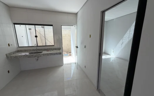 Casa Nova com 2 Quartos