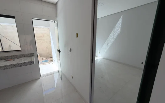 Casa Nova com 2 Quartos
