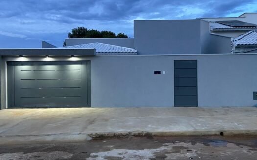 Casa com 3 Quartos em Paraíso
