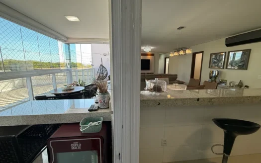 Apartamento de 3 Suítes no Centro