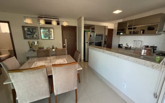 Apartamento de 3 Suítes no Centro