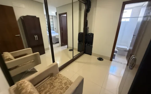 Apartamento de 3 Suítes no Centro