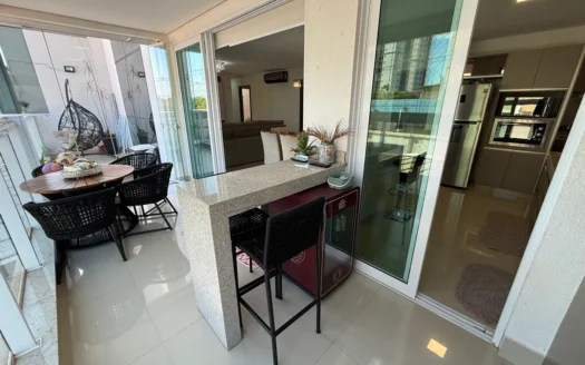 Apartamento de 3 Suítes no Centro