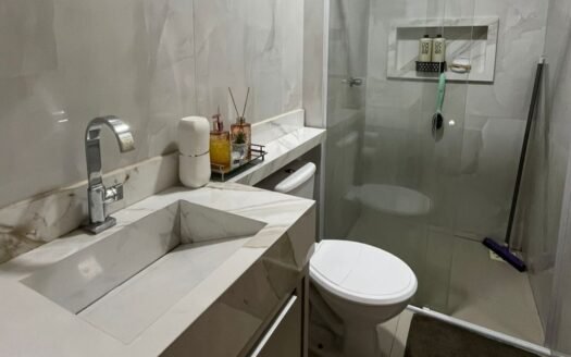 Apartamento com 2 Quartos na 605 Sul
