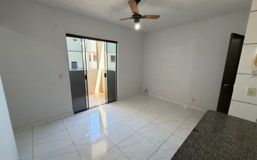 Apartamento com 2 Quartos na 806 Sul