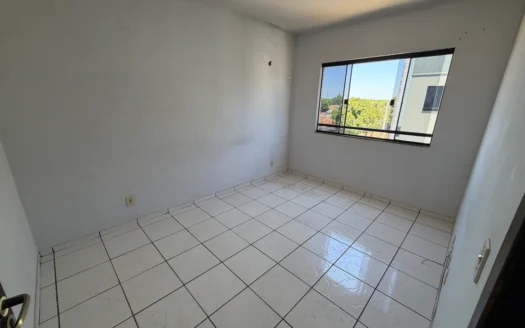 Apartamento com 2 Quartos na 806 Sul