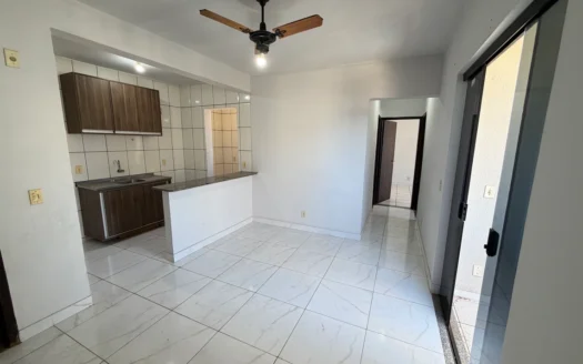 Apartamento com 2 Quartos na 806 Sul