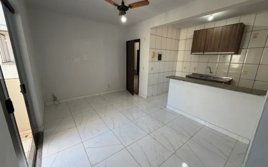 Apartamento com 2 Quartos na 806 Sul