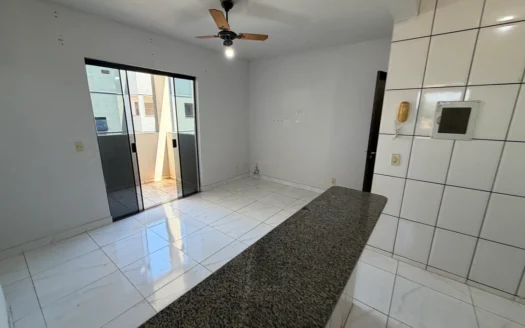 Apartamento com 2 Quartos na 806 Sul