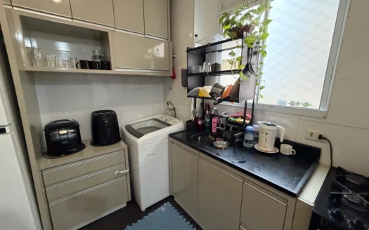 Apartamento com 2 Quartos na 402 N