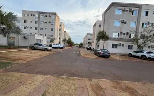 Apartamento com 2 Quartos na 402 N