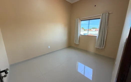 Sobrado com 4 Quartos na 305 Norte