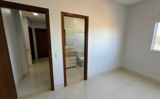 Sobrado de 5 Suítes Plenas