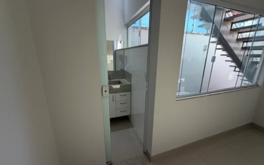 Sobrado com 4 Suítes Plenas