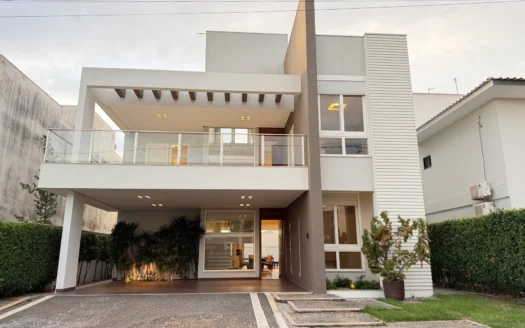 Sobrado com 4 Suítes