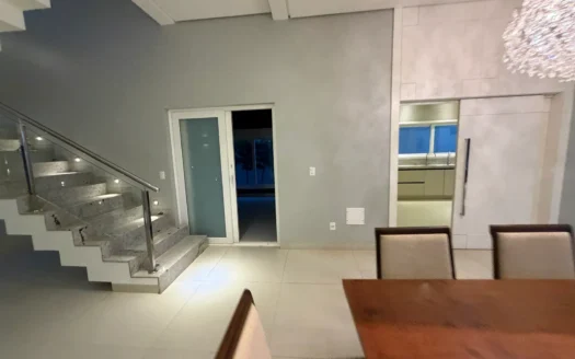 Sobrado com 4 Suítes