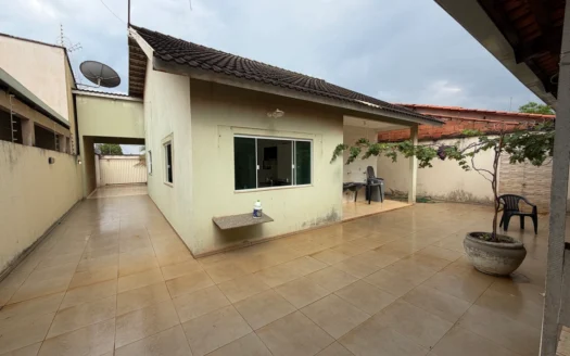 Casa com 3 Quartos e Energia Solar