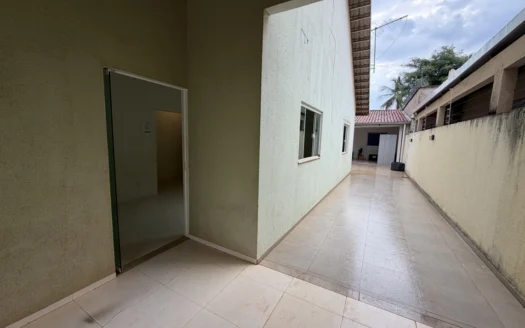 Casa com 3 Quartos e Energia Solar