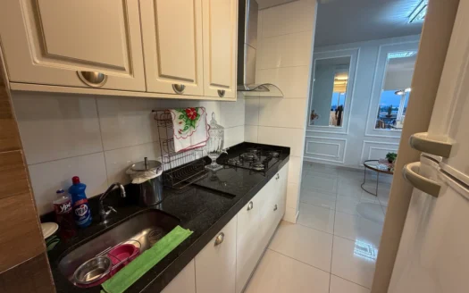 Apartamento Seminovo